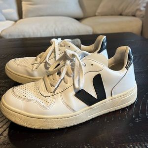 Veja shoes